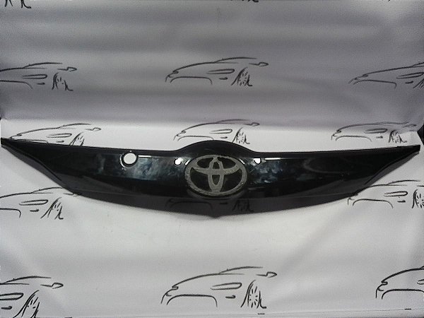 Aplique Tampa Traseira Hatch Yaris 2023 165km Rodado