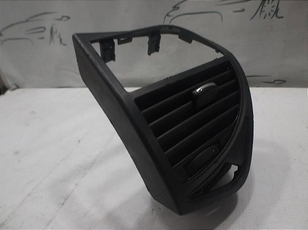 Difusor De Ar Dianteiro Direito Citroen C4 Picasso