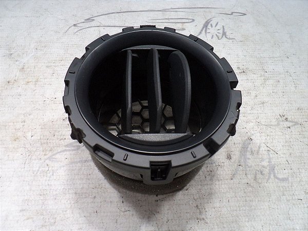 Difusor De Ar Lado Esquerdo Painel Nissan Kicks 19/20 Orig.