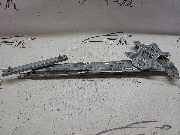 Maquina Vidro Dianteiro Esquerdo Nissan Kicks 2018 1.6