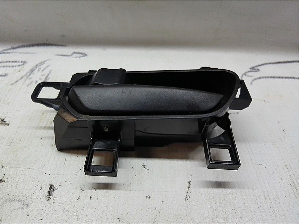 Maçaneta Interna Dianteira Esquerda Nissan Kicks 19/20