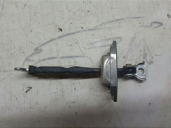Limitador Porta Traseiro Esquerdo Yaris Xls 19/20