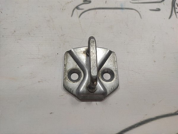 Trinco Tranca Batente Trava Porta New Fiesta Titanium 15 A18