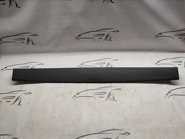 Acabamento Superior Tampa  Traseira Peugeot 308 14 A 18