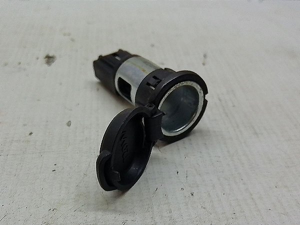 Tomada Plug 12 V Acendedor Peugeot 308 12 A 15 Original