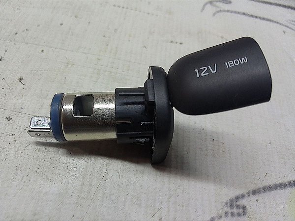 Tomada Plug 12v Lado Esquerdo Kia Sportage 18 19