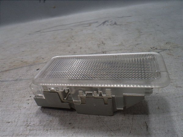 Luz Do Porta Malas Citroen C3 13 A 16 Original