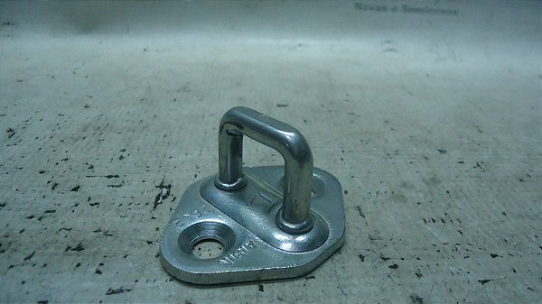 Trinco Tranca Batente Da Porta Toyota Etios 12 A 15