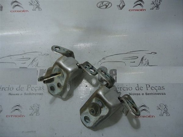 Par Dobradiça Dianteira Direita New Fiesta Mexicano 14/15