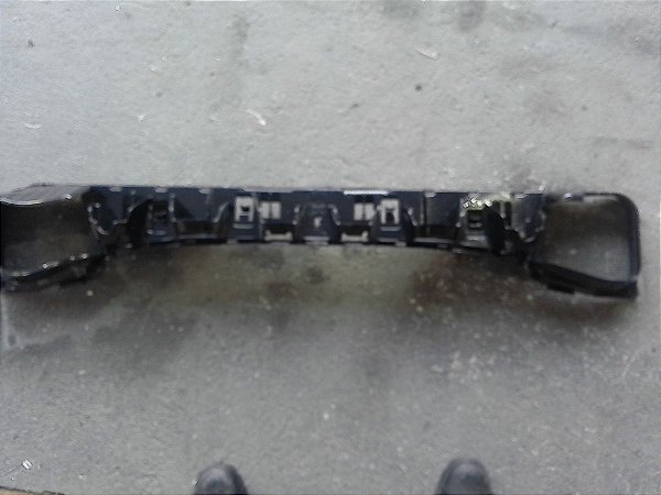 Guia Central Parachoque Traseiro Peugeot 208 14/15 1.6 16v