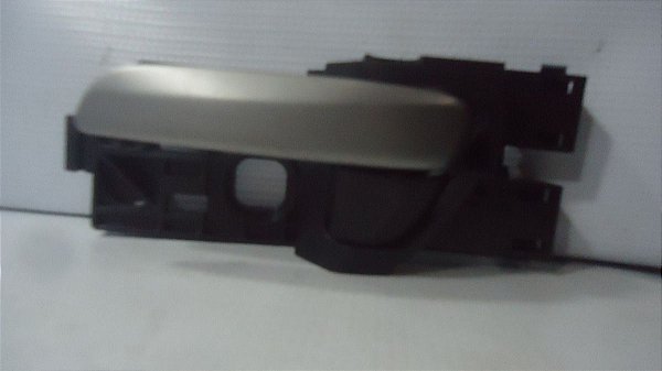 Puxador Maçaneta Interna Dianteira Esq Honda Wr-v Wrv 19/20