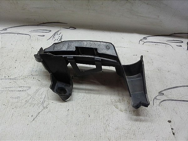 Guia Lateral Parachoque Traseiro Esq Detalh Citroen C3 16/17