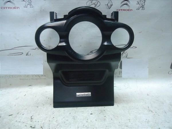 Moldura Do Comando Do Ar Condicionado Ford Ecosport 16/17