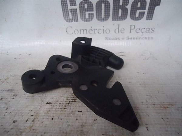 Trinco Tranca Banco Traseiro Direito Peugeot 2008 15 A 17