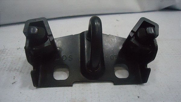 Trinco Tranca Batente Da Tampa Traseira Aircross 1.6 12 A 15