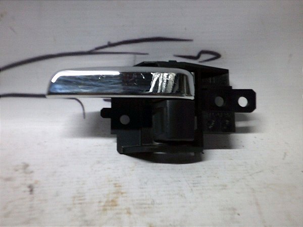 Maçaneta Interna Traseira Esquerda Outlander 2015/16