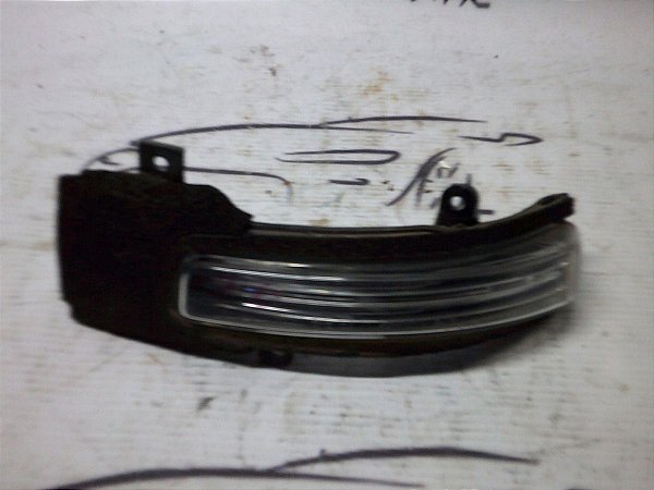 Pisca Retrovisor Lado Esquerdo Mitsubishi Outlander 2015/16