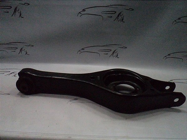 Balança Bandeja Traseira Esq. Hyundai I30 09 A 11 2.0 Aut.