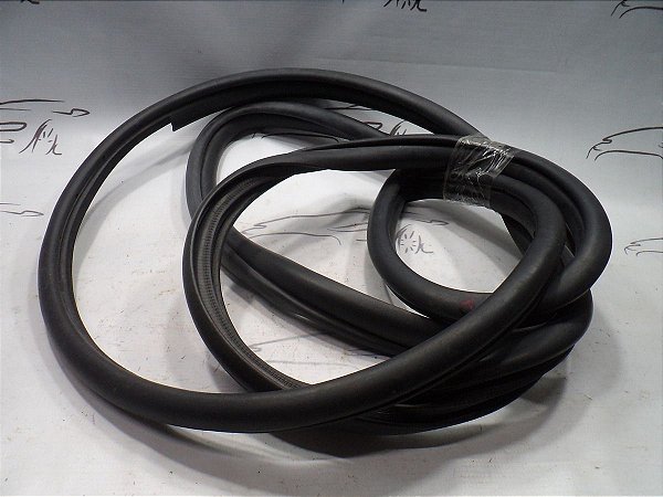 Borracha  Porta Dianteiro Direito Toyota Yaris 2020