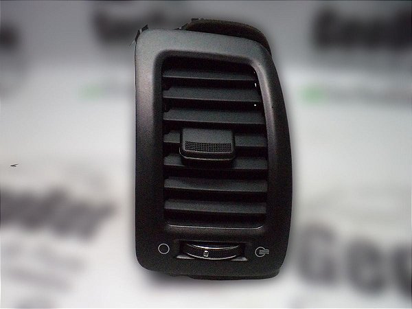 Difusor De Ar Lado Direito Kia Cerato 13/14