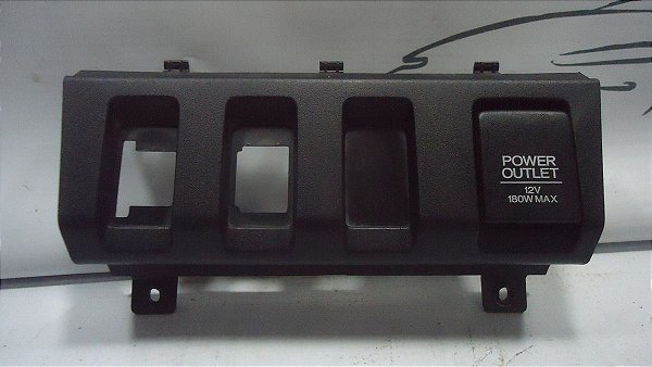 Moldura Acabamento Com Plug Tomada 12v Honda Hr-v Hrv 17/18