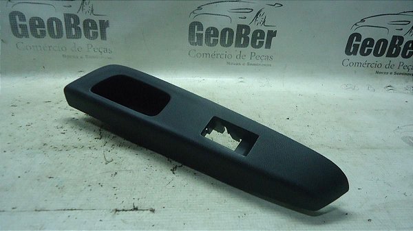 Moldura Comando Vidro Traseiro Esquerdo Toyota Etios 12 A 15