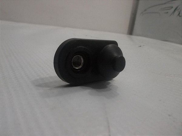 Interruptor De Porta Kia Cerato 1.6 16v 16/17 Original