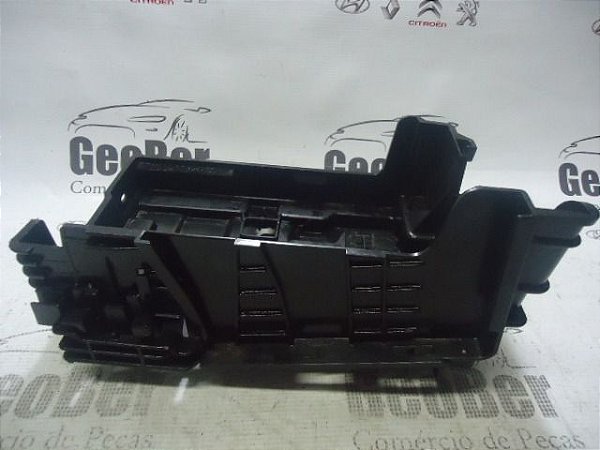 Caixa Inferior Da Bateria Citroen C3 14/15 1.6