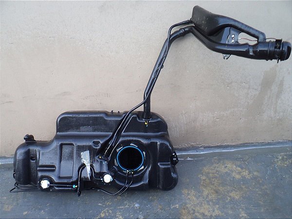 Tanque De Combustivel Com Gargalo Peugeot 208 2015 1.6