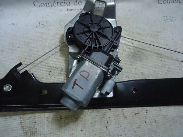 Maquina E Motor Vidro Traseiro Dir Citroen C3 14/15