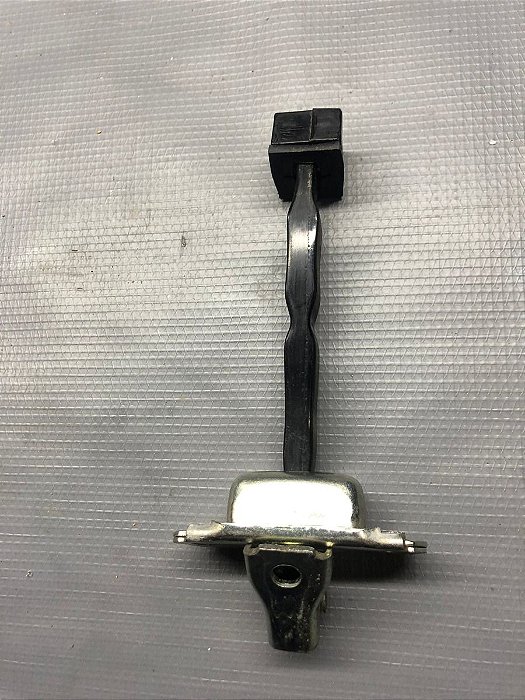 Limitador Mola Porta Traseira Esquerda Pajero Tr4 2.0 11/12