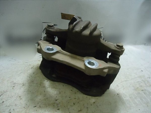 Pinça De Freio Dianteira Esquerda Peugeot 2008 15/16 1.6 16v