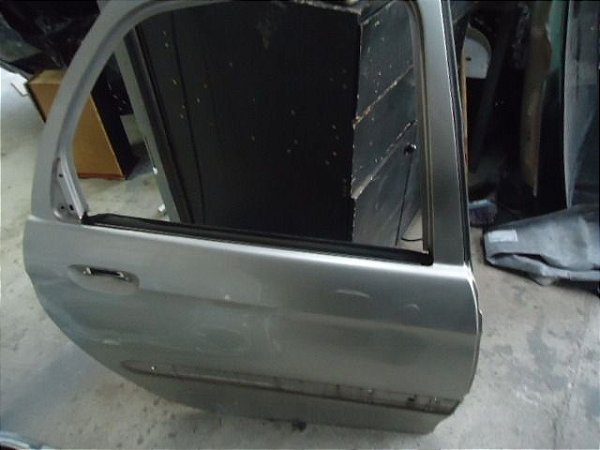 Porta Traseira Direita - Lataria Citroen Xsara Picasso 11/12