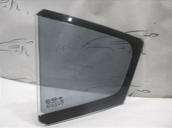 Vidro Vigia Fixo Oculos Traseiro Esquerdo Kia Cerato 16/17