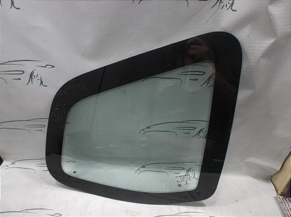 Vidro Vigia Fixo Oculos Traseiro Direito Duster  18 A 20
