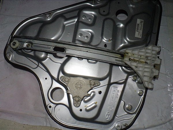 Maquina Do Vidro Traseiro Direito Hyundai I30 09 A 11