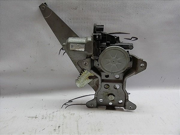 Maquina E Motor Vidro Porta Traseira Dir Etios Sedan 15/16