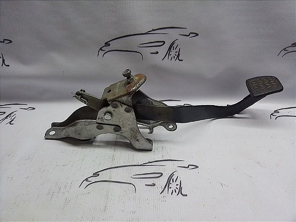 Pedal De Embreagem Toyota Etios 1.5 15/16 Original