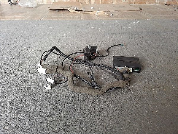 Modulo Levantamento Vidros Tury Plug And Play Etios 15/16