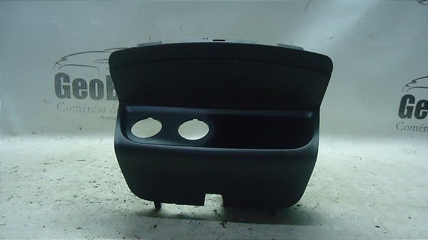 Moldura Tomada Plug 12 Peugeot 208 2015