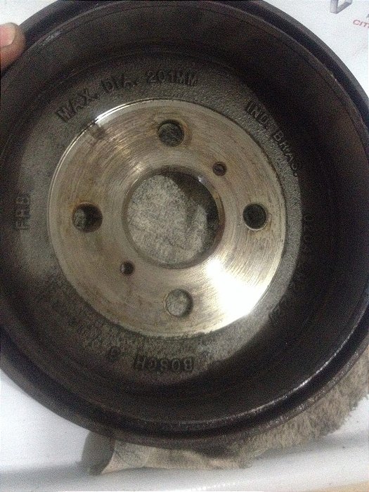 Tambor De Freio Traseiro Esquerdo Toyota Etios 2014 1.5 16v