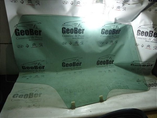 Vidro Traseiro Esquerdo Citroen C4 Pallas