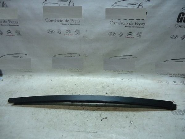 Canaleta Vidro Traseiro Esquerdo Renault Logan 17/18 Orig.