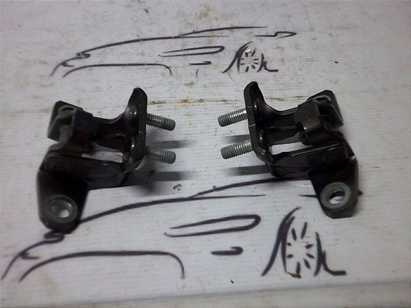 Par De Dobradiça Tampa Traseira Mitsubishi Outlander 2015/16