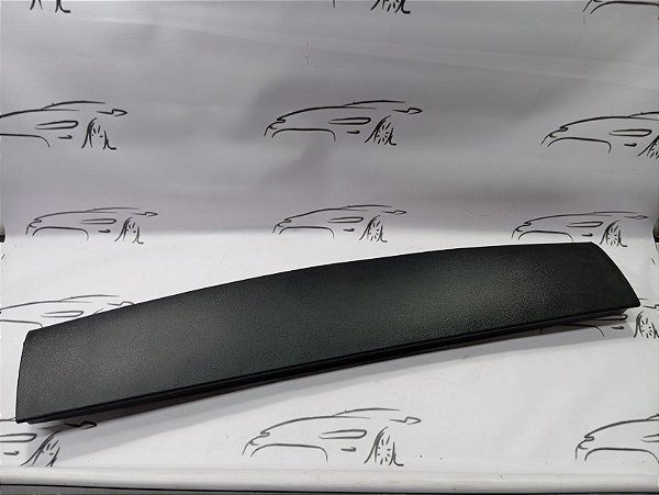 MOLDURA INTERNA SUPERIOR TAMPA TRASEIRA JEEP COMPASS 20 21