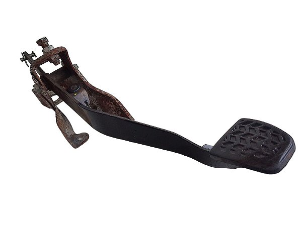 PEDAL EMBREAGEM TOYOTA ETIOS 1.5 MANUAL 15 16 17