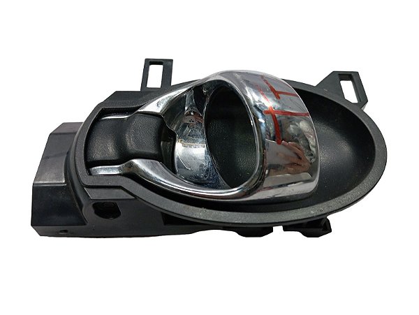 MAÇANETA INTERNA TRASEIRA DIREITA MARCH 17 18 19 20