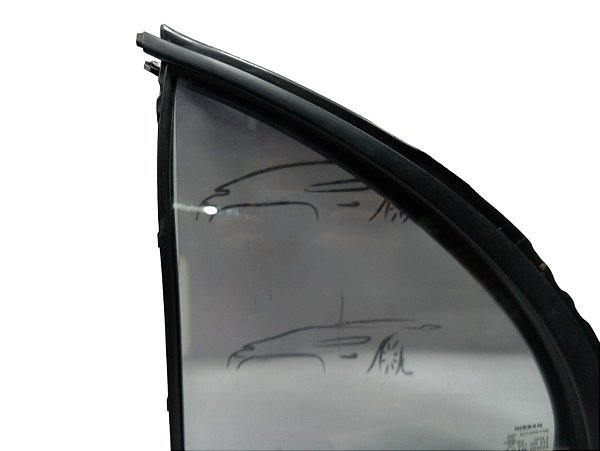 VIDRO VIGIA TRASEIRO ESQUERDO NISSAN MARCH 17 18 19 20