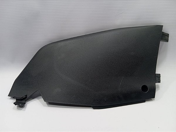 ACABAMENTO CONSOLE CENTRAL LADO DIREITO PEUGEOT 2008 19A22