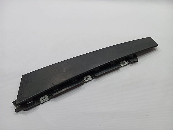 ACABAMENTO EXTERNO PORTA DIANTEIRA DIREITA PEUGEOT 2008 19A2